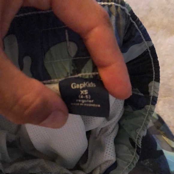 Bathing suit - Picture 3 of 3